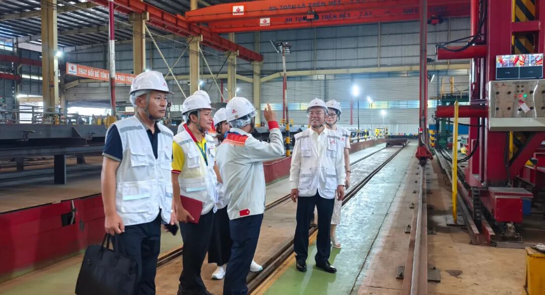 攜手共進 揚帆東盟｜天意機械董事長劉洪彬帶隊參觀越南Dai Dung Group，深化國際